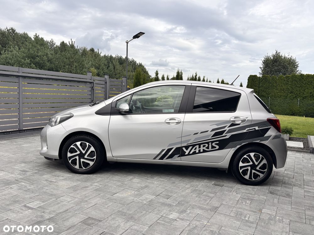 Toyota Yaris 1.33 Prestige - 5