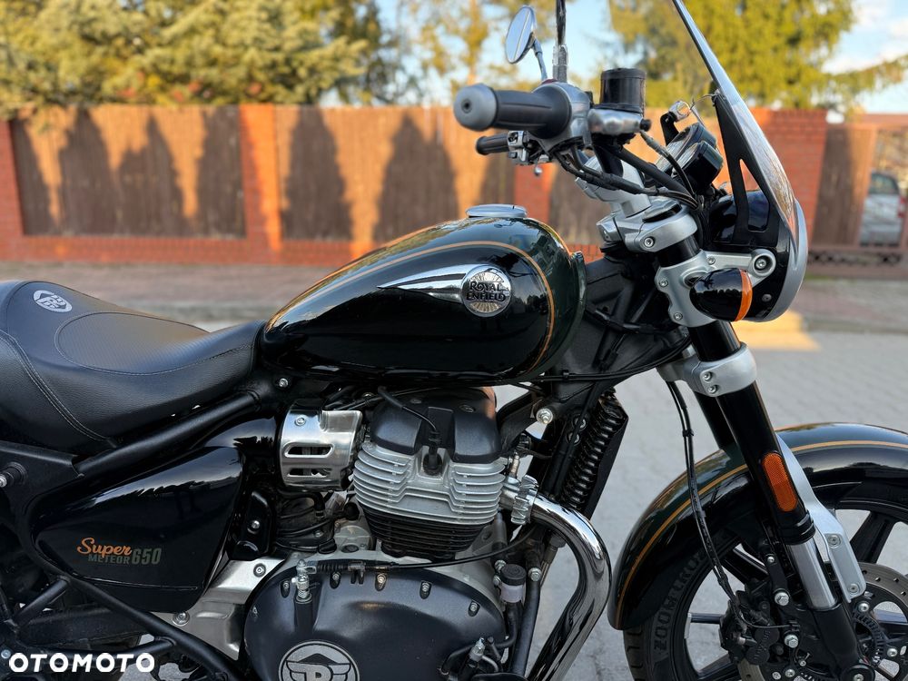 Royal Enfield Super Meteor - 7