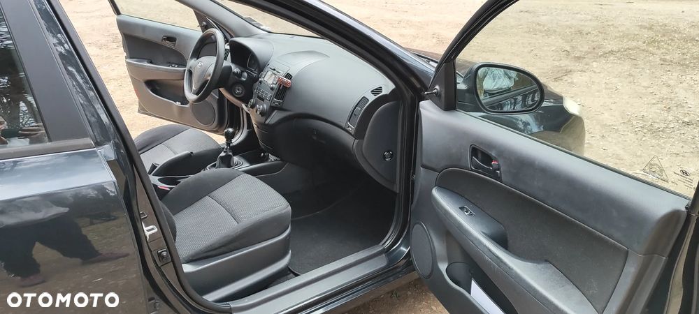 Hyundai i30 i30cw 1.4 Comfort - 15