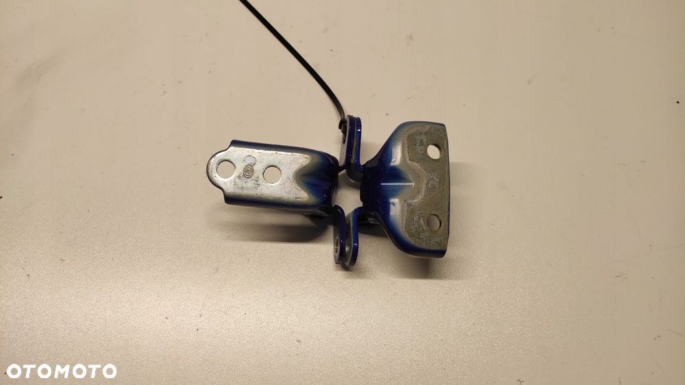 HYUNDAI BAYON ZAWIAS ZAWIASY DRZWI PRAWY TYŁ PRAWE TYLNE YP5 21-24 - 2