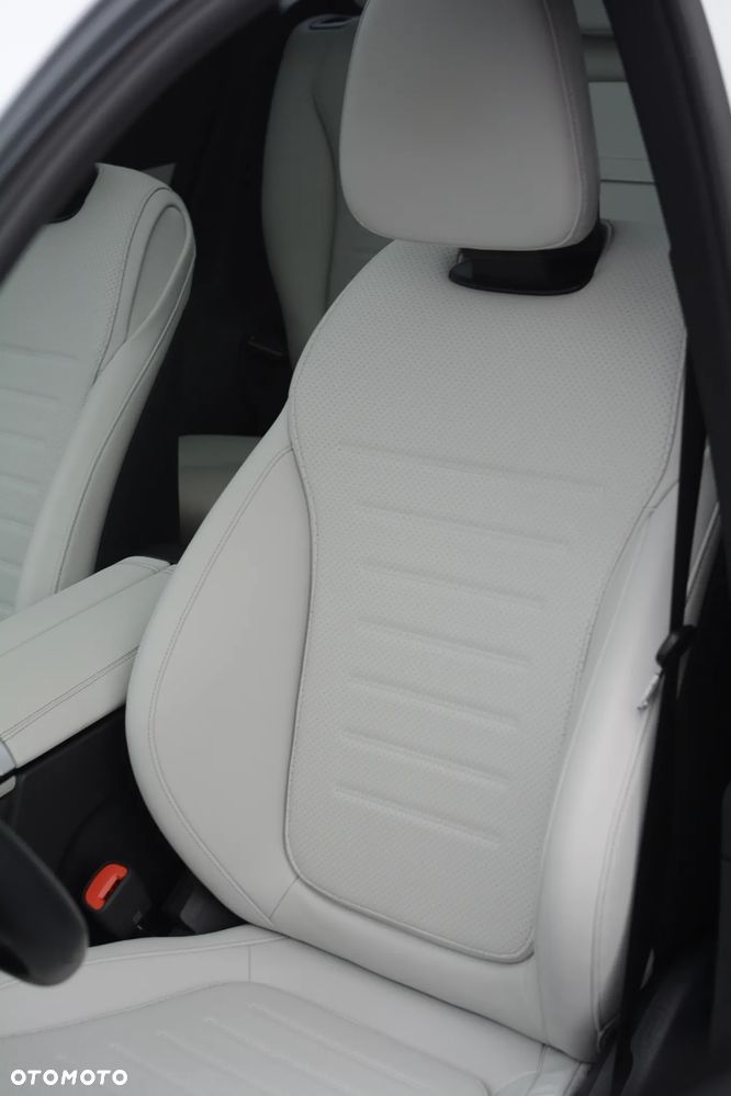 Mercedes-Benz GLC 220 d mHEV 4-Matic AMG Line - 13