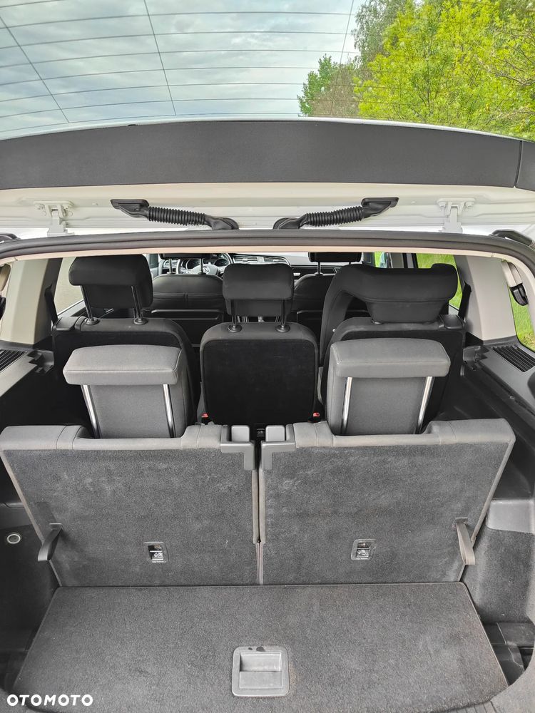 Volkswagen Touran 1.4 TSI BMT Highline DSG - 9