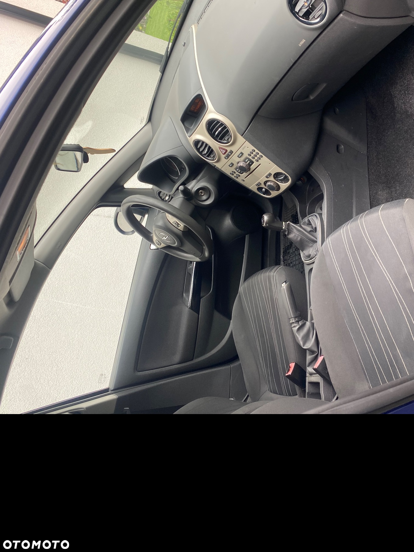 Opel Corsa 1.2 16V - 8