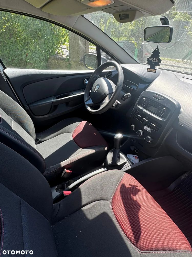 Renault Clio 5 4 - 5