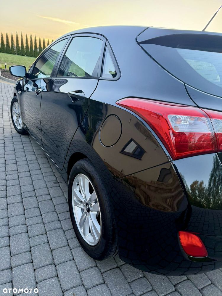 Hyundai i30 1.4 Classic - 6