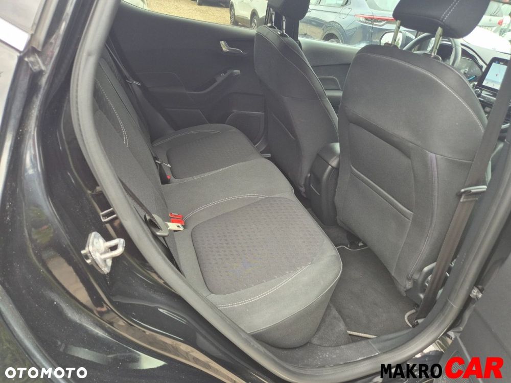 Ford Fiesta - 10