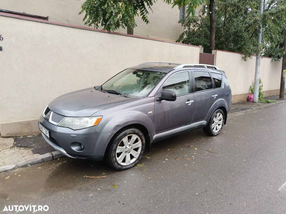 Mitsubishi Outlander 2.0 DI-D Instyle - 2