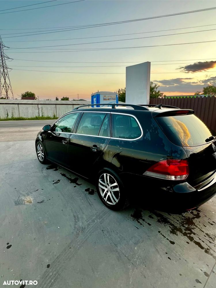 Volkswagen Golf - 4