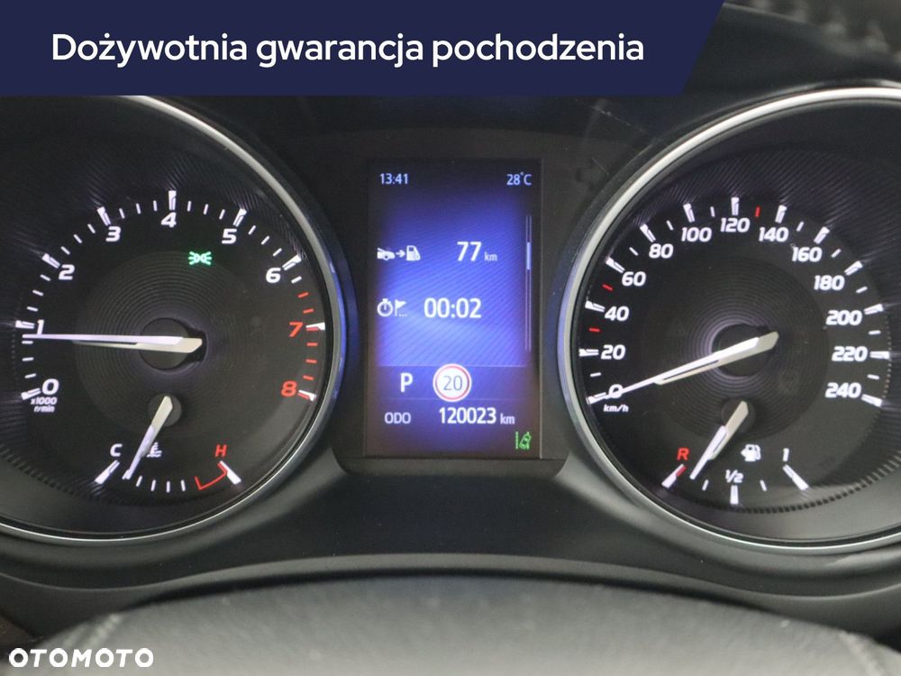 Toyota Avensis - 13