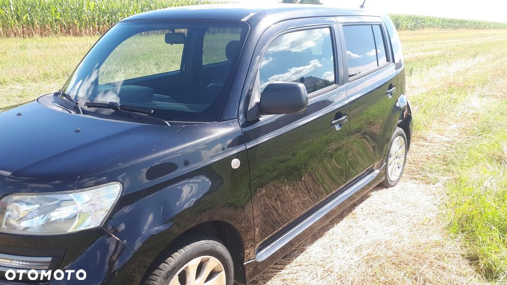 Daihatsu Materia 1.5 black edition - 4