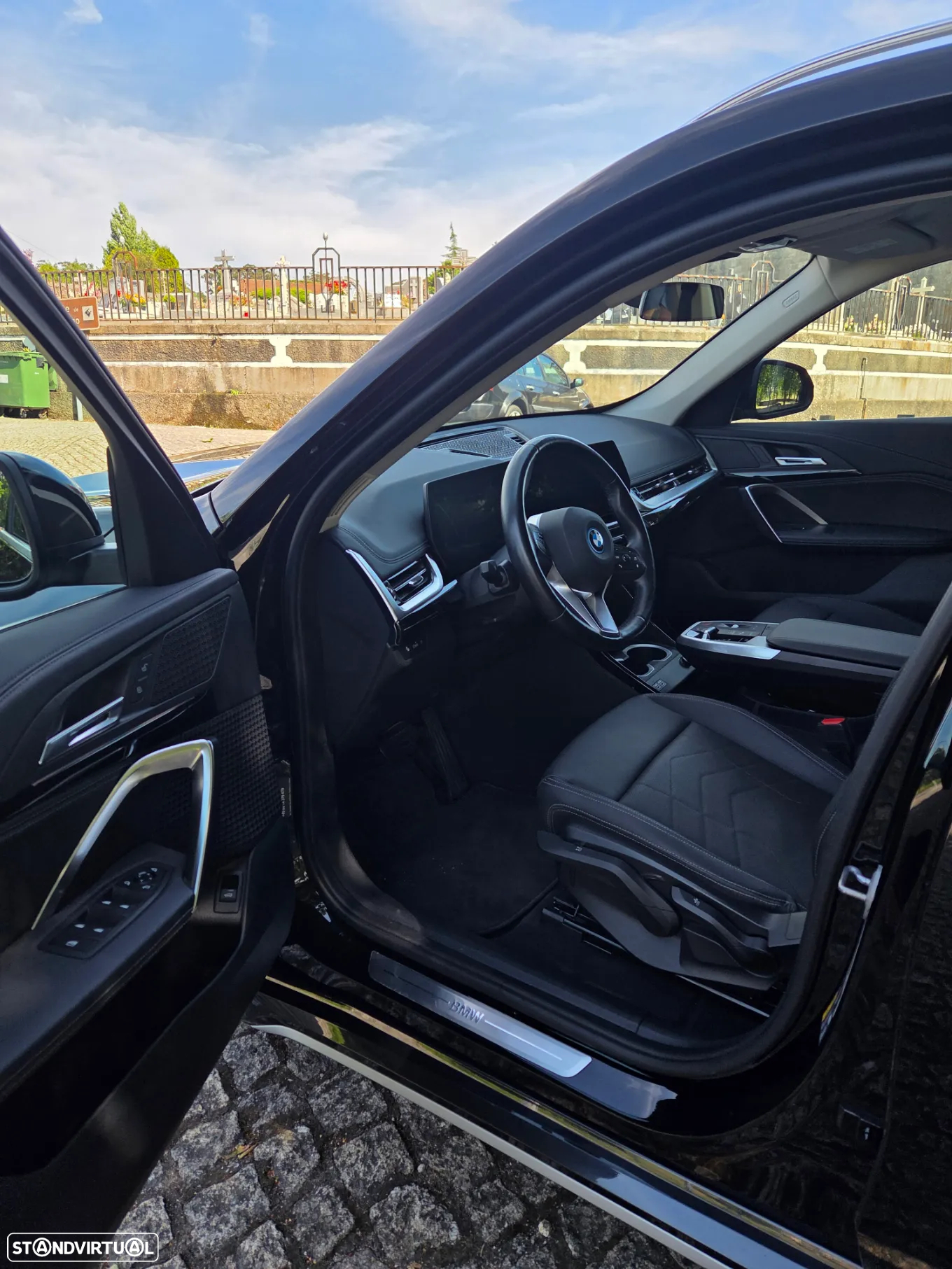 BMW iX1 xDrive30 xLine - 6