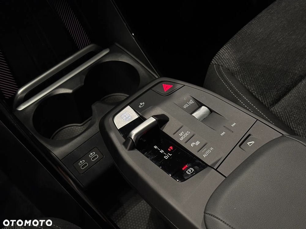 BMW X1 xDrive20d mHEV xLine sport - 11