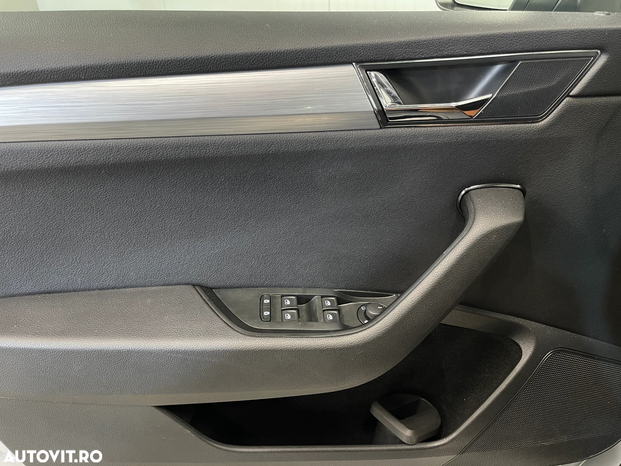 Skoda Superb 1.5 TSI DSG Ambition - 26