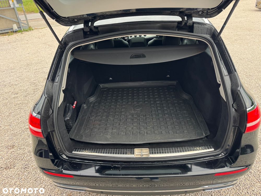 Mercedes-Benz Klasa E 220 d Business Edition 9G-TRONIC - 12
