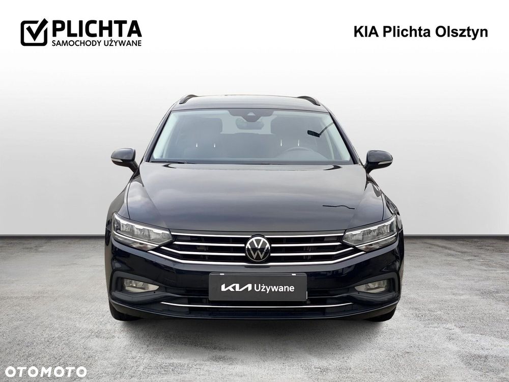 Volkswagen Passat - 8