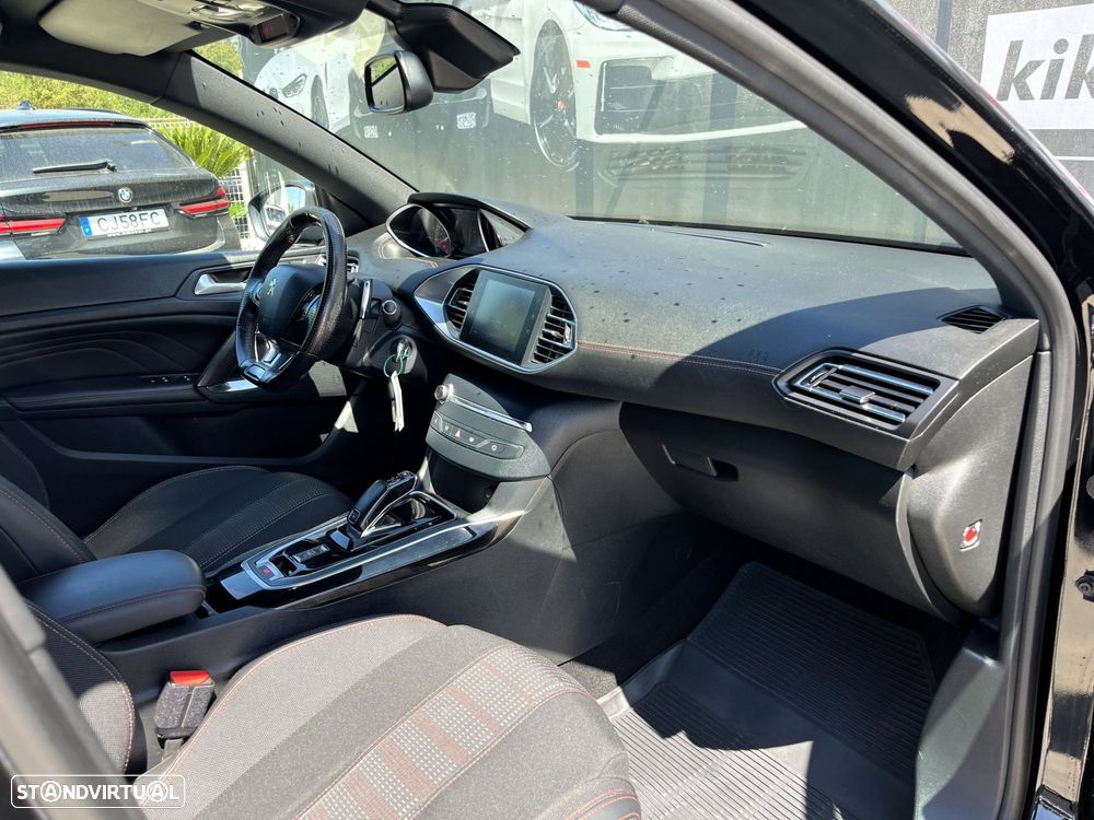 Peugeot 308 1.5 BlueHDi GT Line EAT8 - 38
