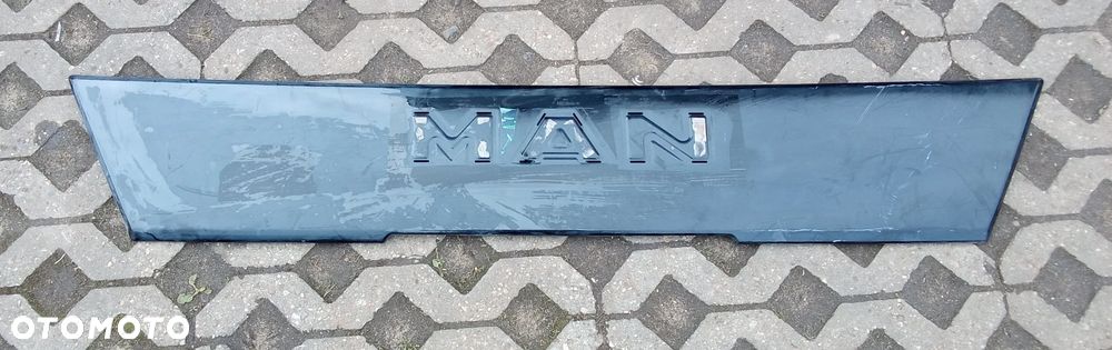 Grill atrapa MAN lions city 2018 36732025013 - 1