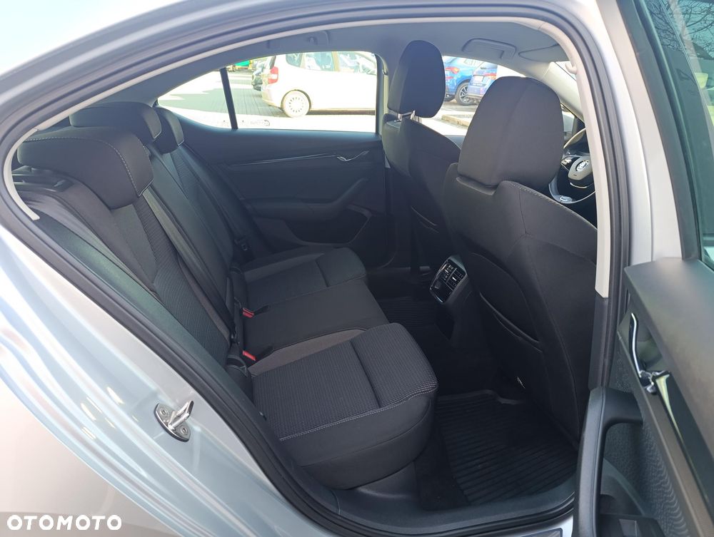 Skoda Octavia 1.5 TSI ACT Ambition - 14