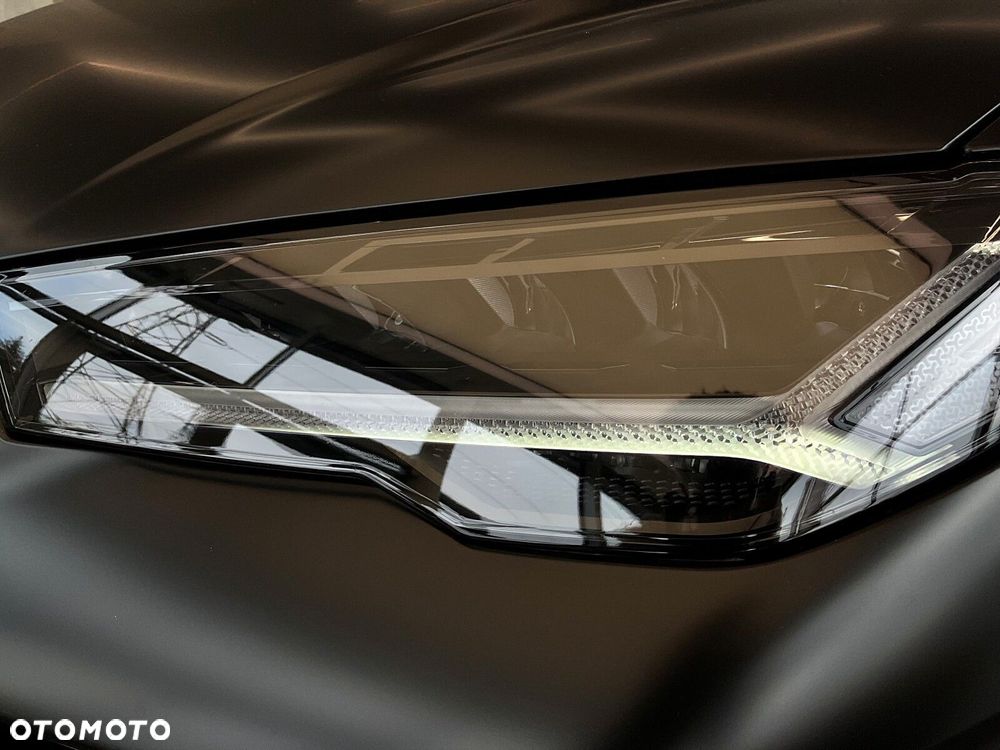 Lamborghini Urus - 13