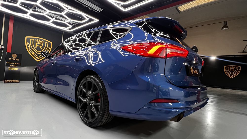 Ford Focus SW 2.3 EcoBoost S&S ST - 21