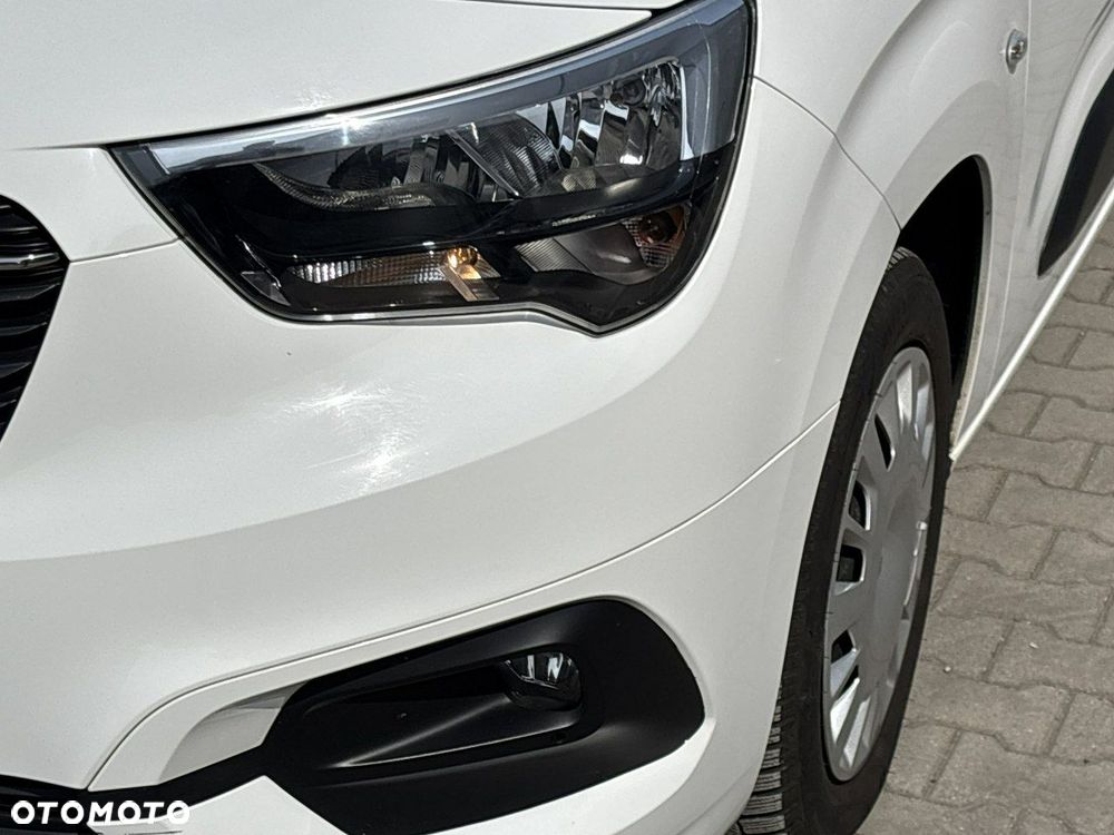 Opel Combo 1.2 Turbo Edition Plus S&S - 9