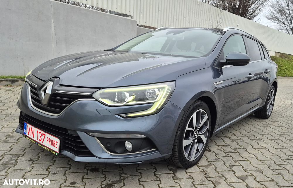 Renault Megane BLUE dCi Intens - 1