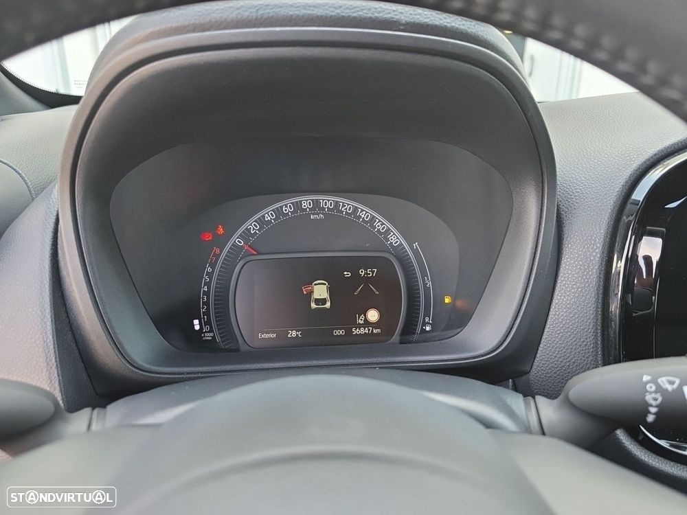 Toyota Aygo X - 18