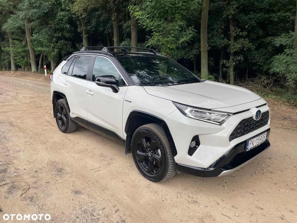 Toyota RAV4 2.5 Hybrid Black Edition by JBL 4x4 - 1