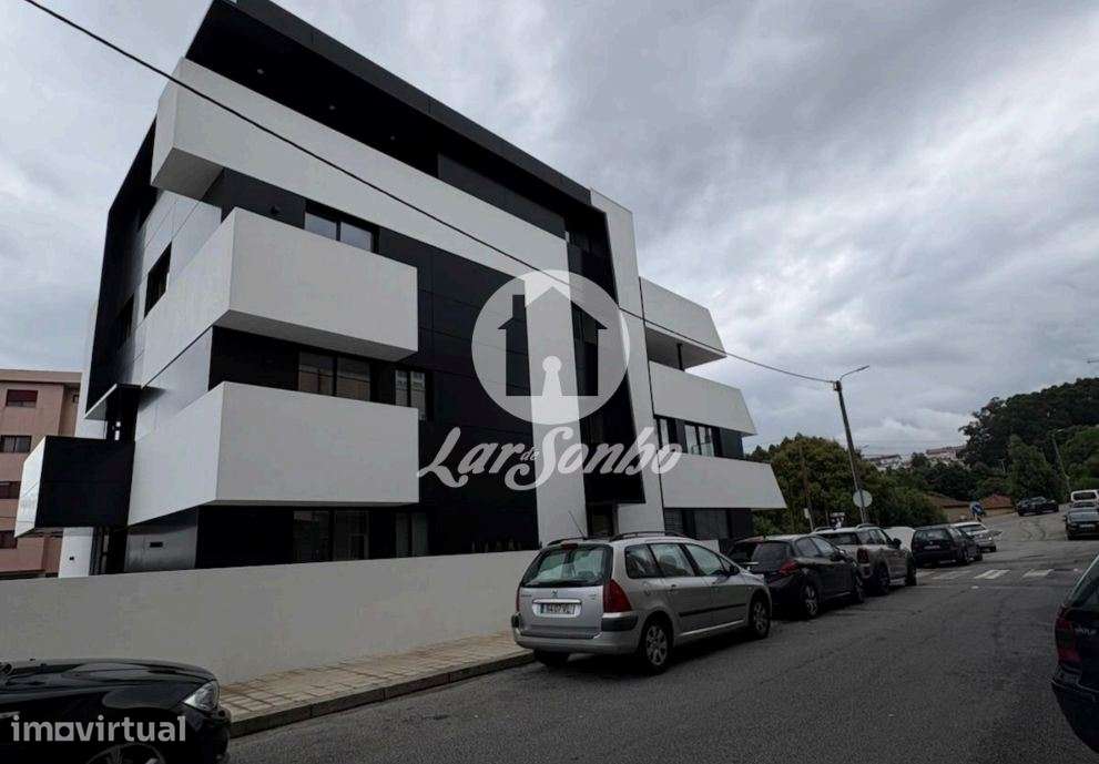 Apartamento T4, novo, 4 Frentes com Terraço, Varanda e Garagem Fech... - Grande imagem: 5/19