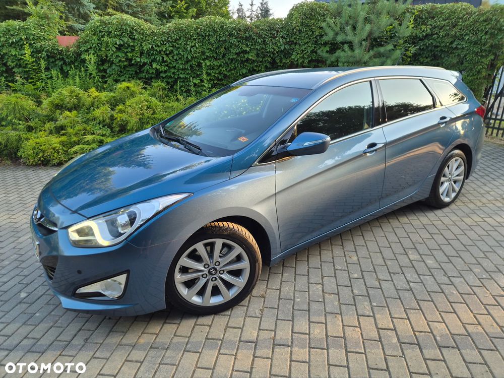 Hyundai i40 1.7 CRDi Comfort + - 37
