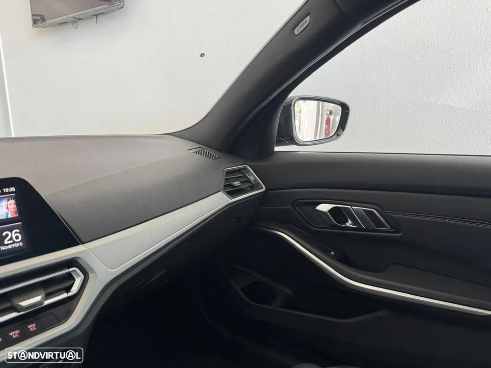 BMW 330 e Pack M Auto - 20