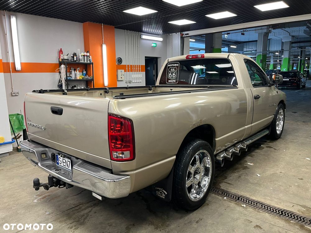 Dodge RAM - 2