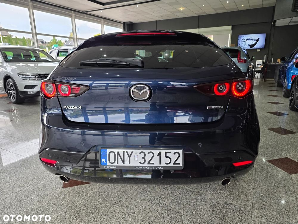Mazda 3 - 17