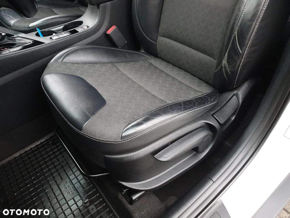 Kia Niro 1.6 GDI Hybrid L Business Line - 12