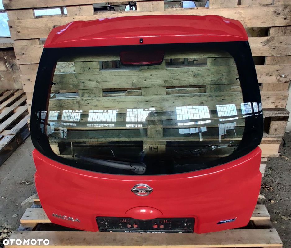 TYLNA KLAPA BAGAŻNIKA TYŁ SZYBA NISSAN MICRA K12 CZERWONA - 1