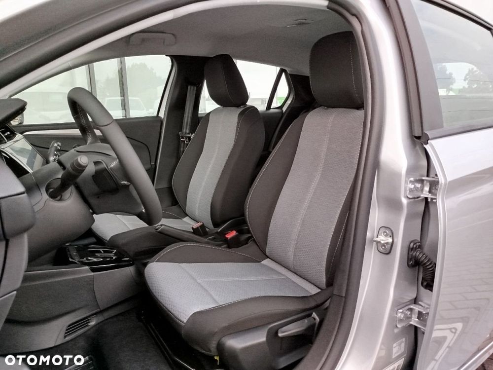Opel Corsa - 13
