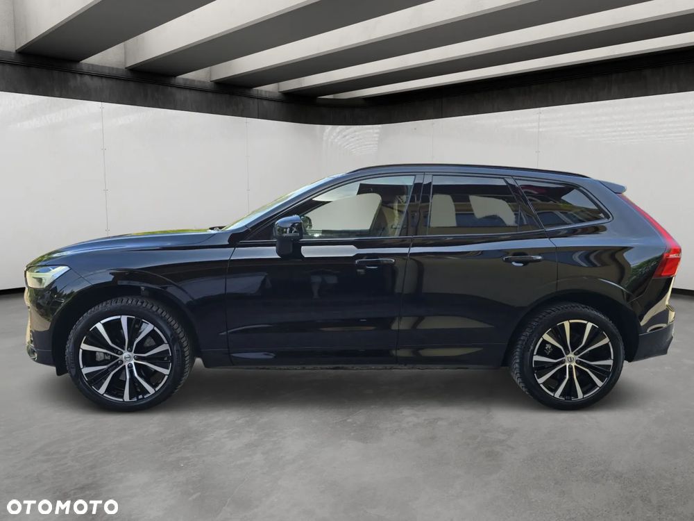 Volvo XC 60 B4 D AWD Plus Dark - 9