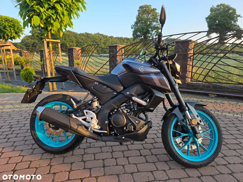 Yamaha MT - 9