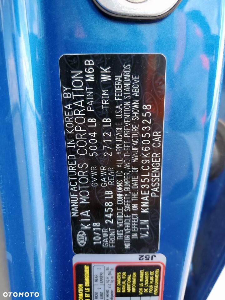 Kia Stinger 3.3 T-GDI AWD GT - 12