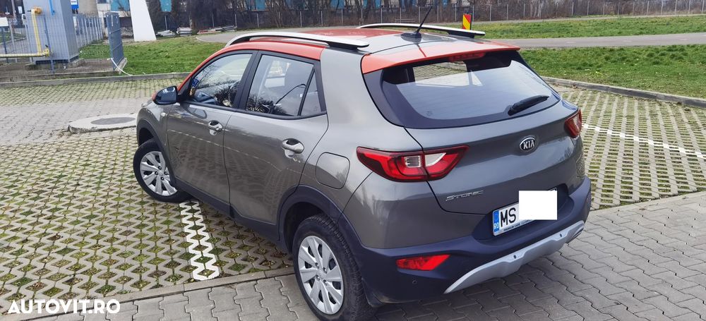 Kia Stonic 1.4 GSL Urban - 7