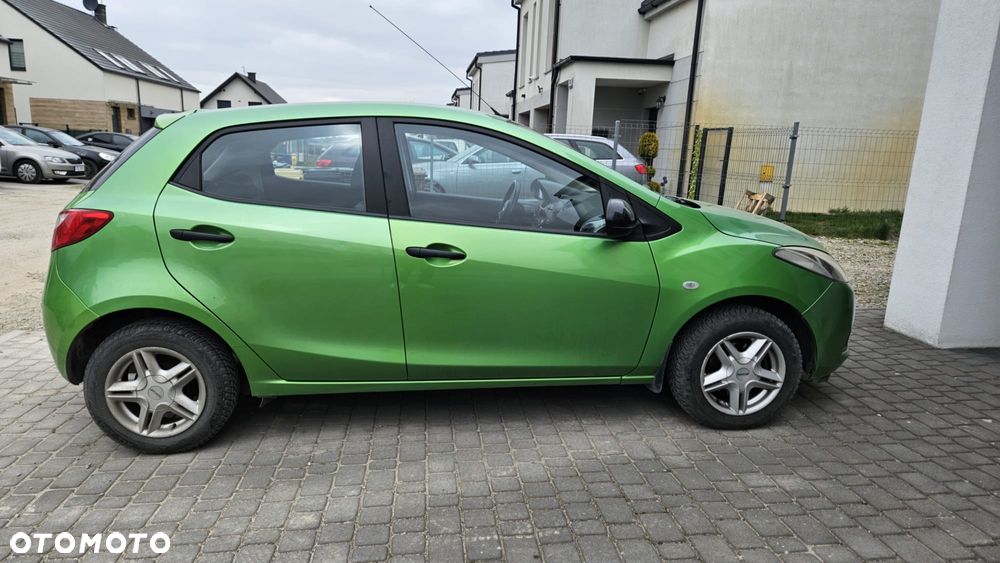 Mazda 2 - 2