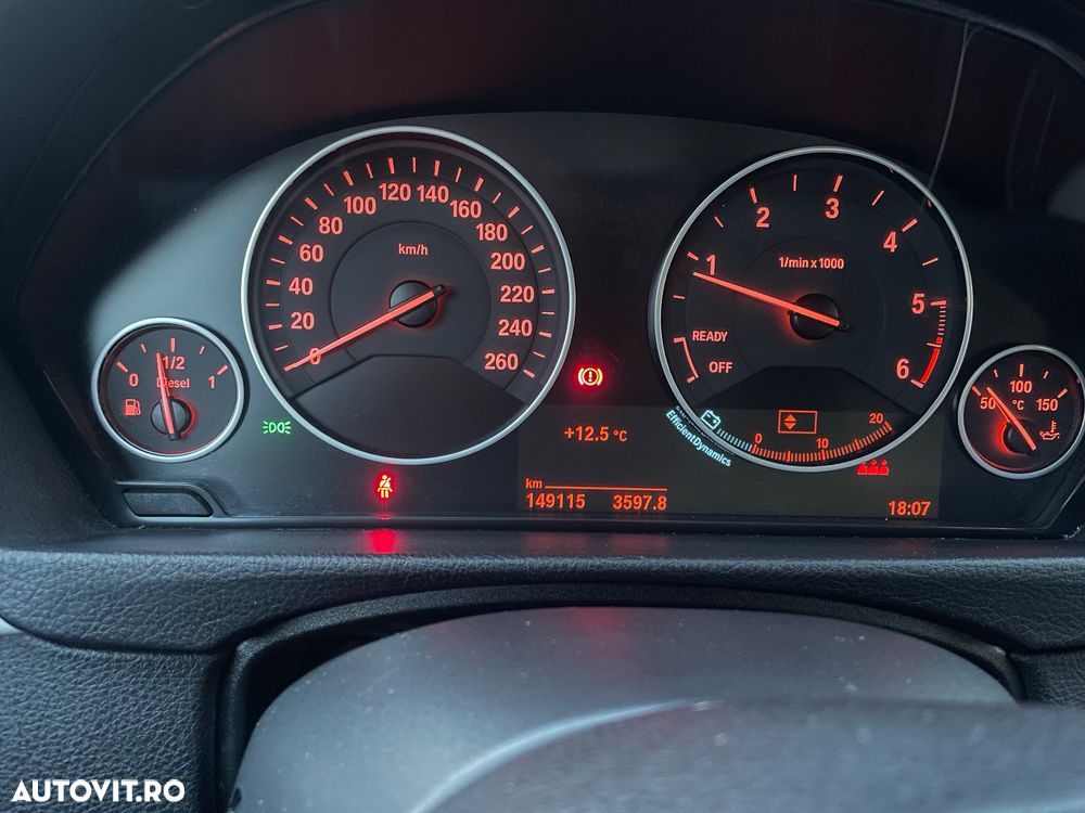 BMW Seria 3 320d xDrive - 8