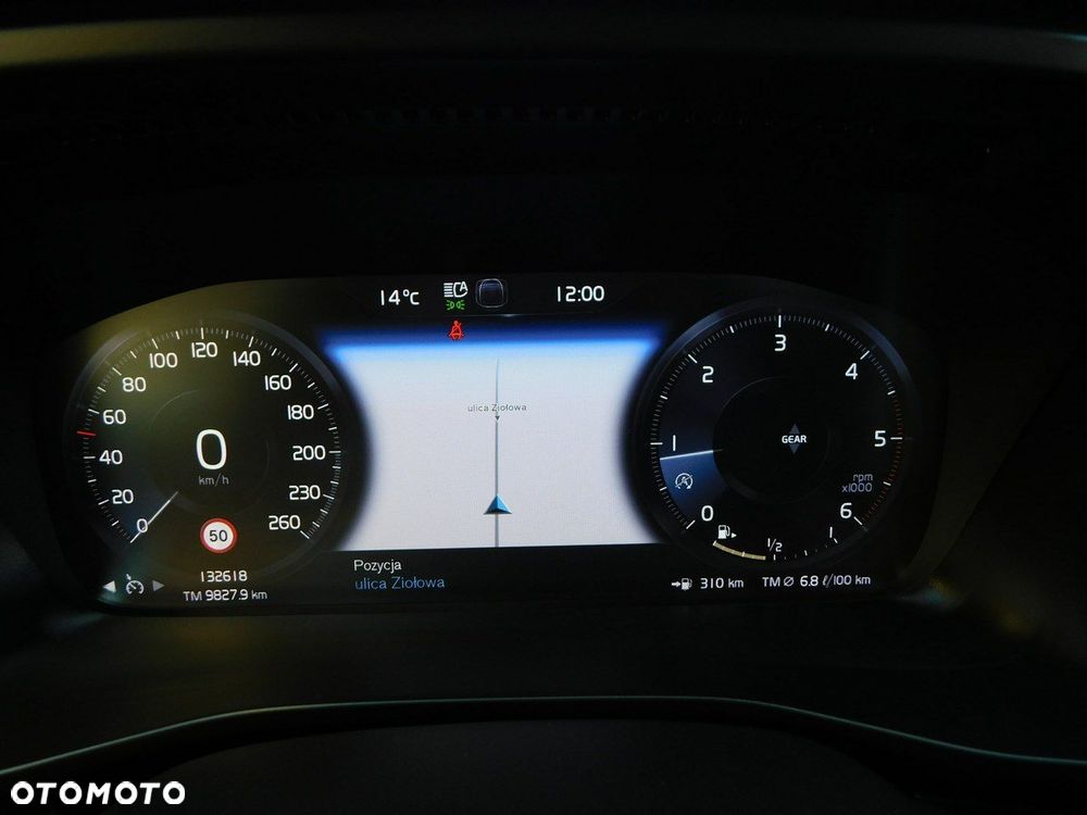 Volvo XC 40 D3 Momentum Pro - 19