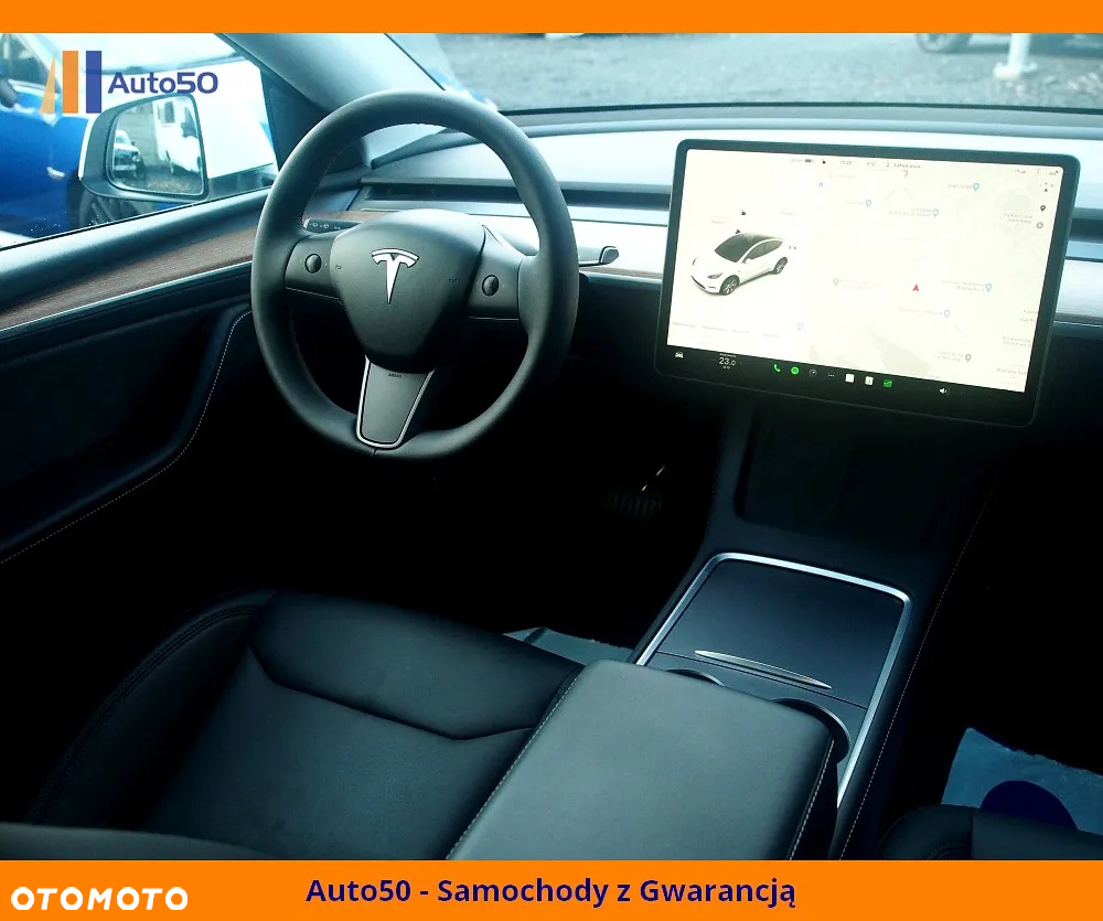 Tesla Y Long Range AWD - 24