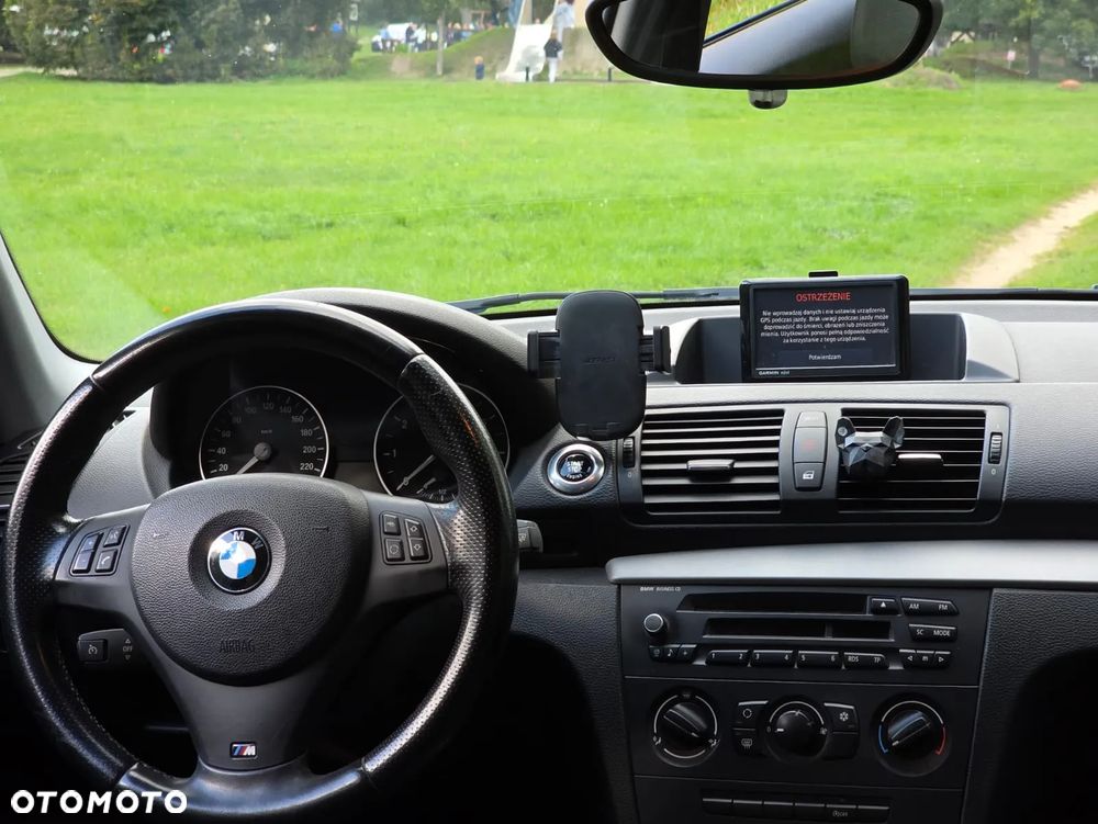 BMW Seria 1 116i - 11