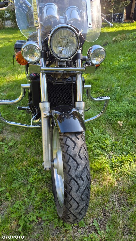 Honda VF - 18