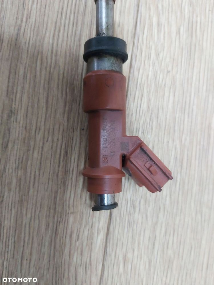 LEXUS RX II 350 3,5 v6 wtrysk paliwa 23250-31050 - 2