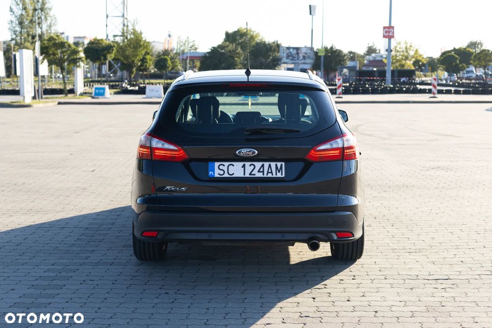 Ford Focus 1.6 EcoBoost Titanium - 6