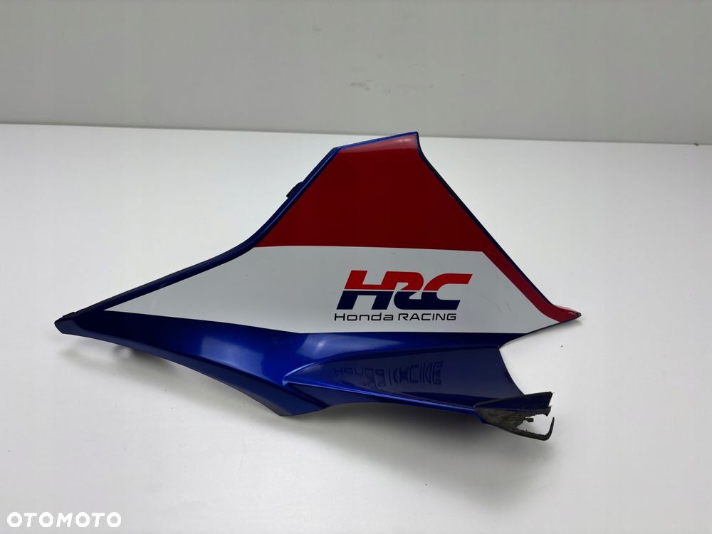 Lewe górne wypełnienie bocznej owiewki Honda CBR 600RR PC69 2024- Oryginał - 1