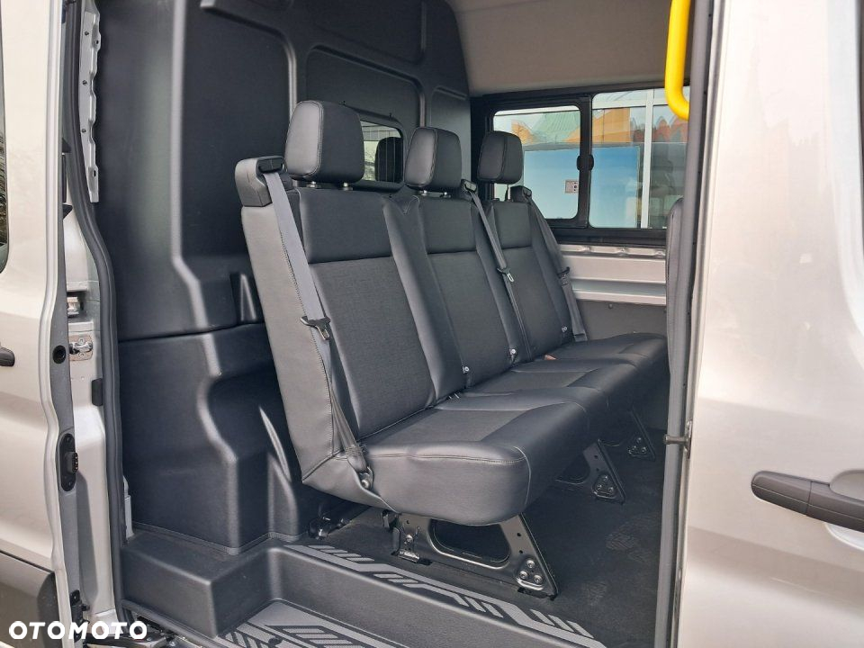 Ford Transit - 11